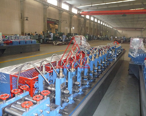 Ф76mm-ERW-直縫焊管機(jī)組成型區(qū)